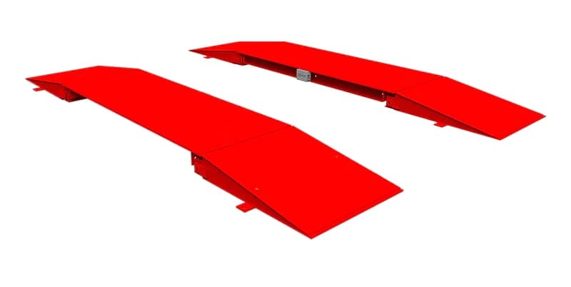 Pair of portable wheel weigher pads with drive-on ramps